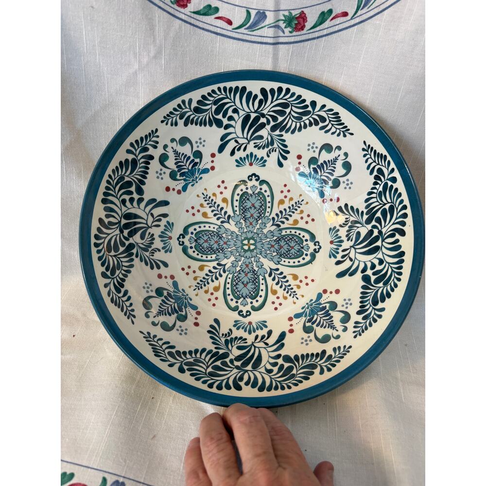 Williams-Sonoma Decorative Melamine Serving Bowl 10.75 in dia. Green leaves EUC